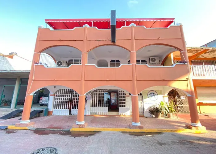 Oyo Malibu 3* Zihuatanejo