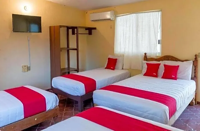 Hotel Oyo Malibu 3*