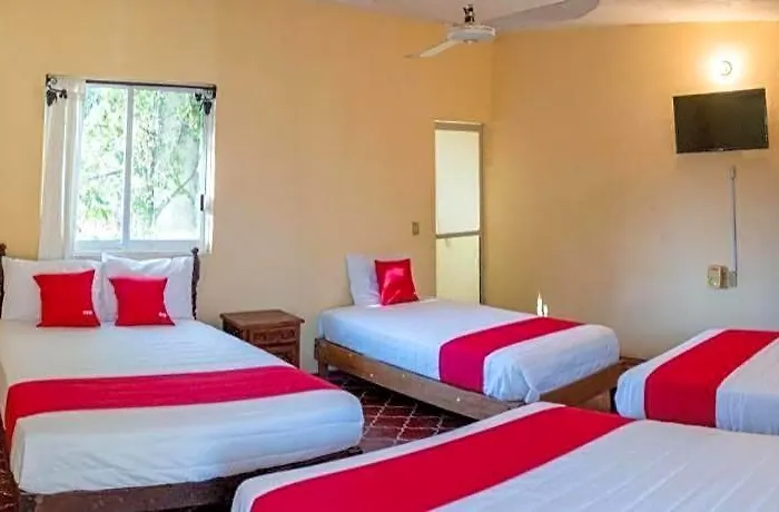 Hotel Oyo Malibu Zihuatanejo