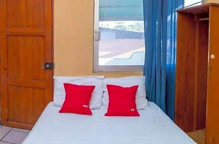 Oyo Malibu Hotel Zihuatanejo
