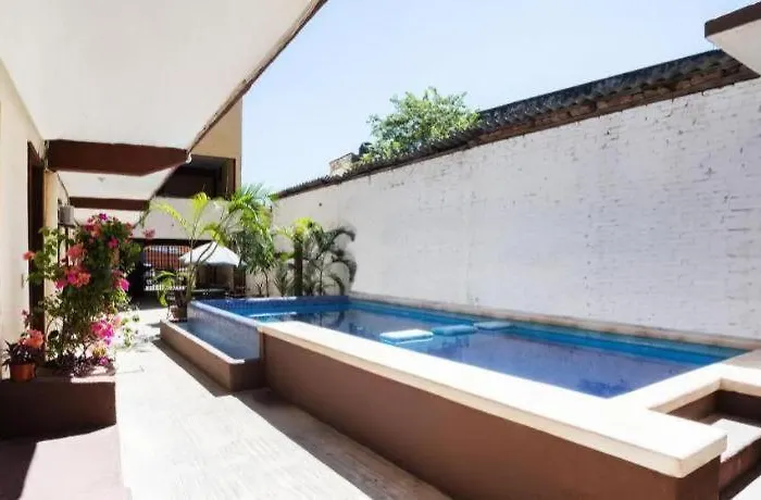 Hotel Oyo Malibu Zihuatanejo