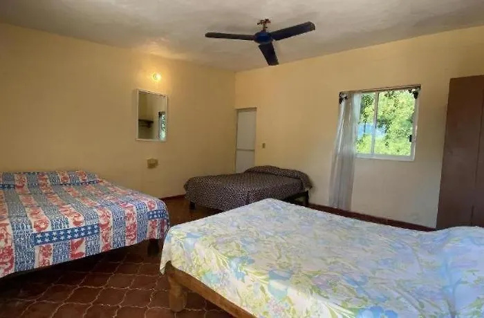 Oyo Malibu Hotel 3*
