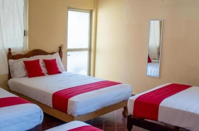 Oyo Malibu Zihuatanejo